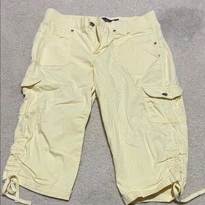 Gloria Vanderbilt Light Yellow Pants